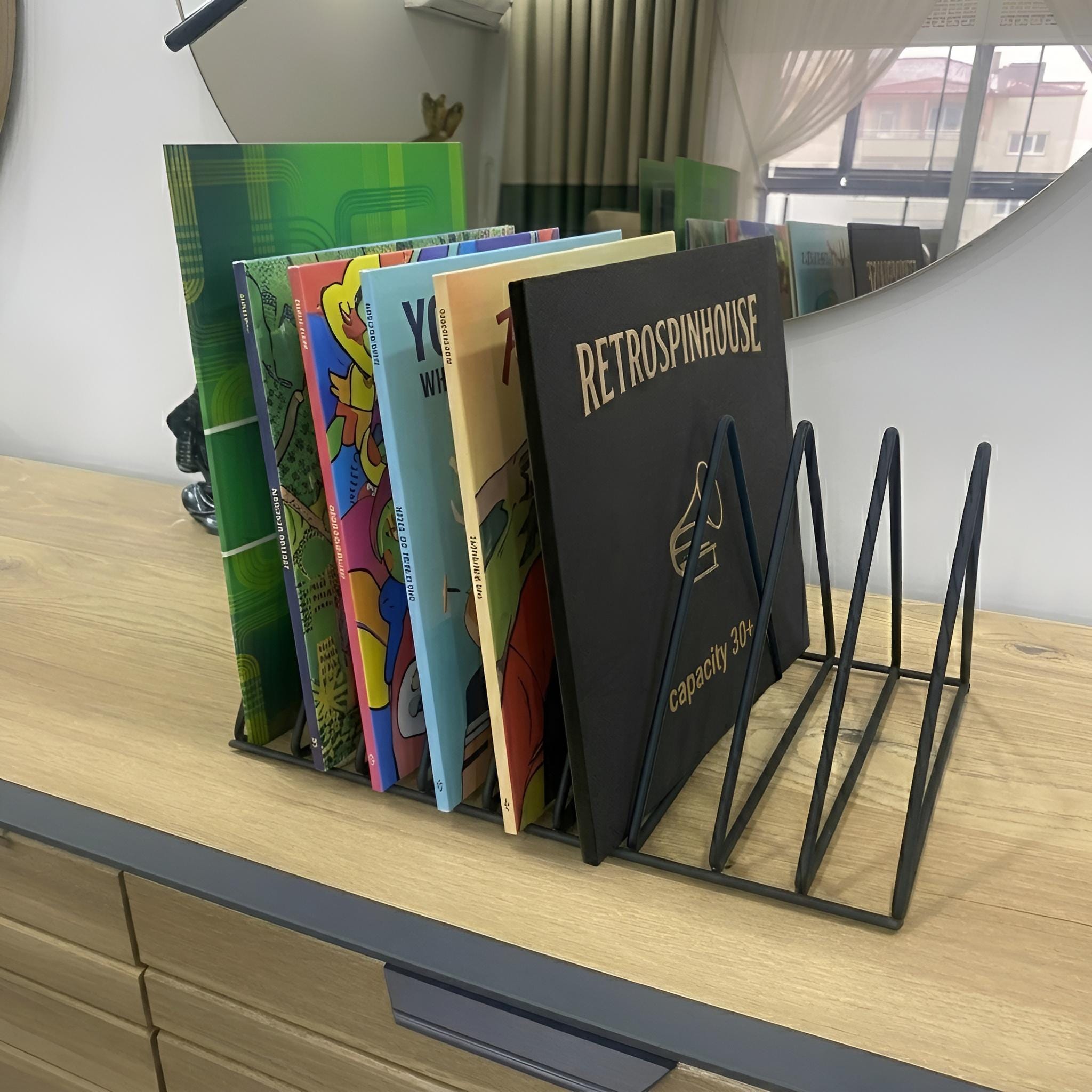 Vinyl Rack Metal Triangle, Compact Desktop LP Holder Stand